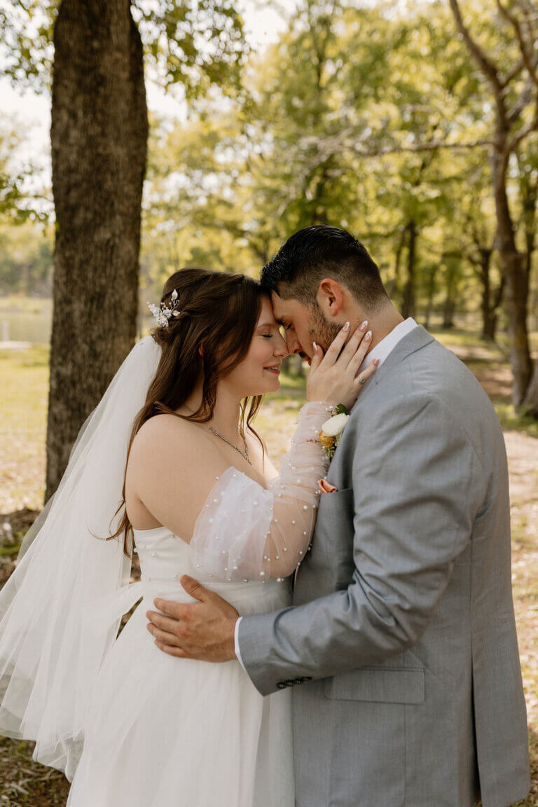 Why You Should Consider a First Look for Your East Texas Wedding Venue