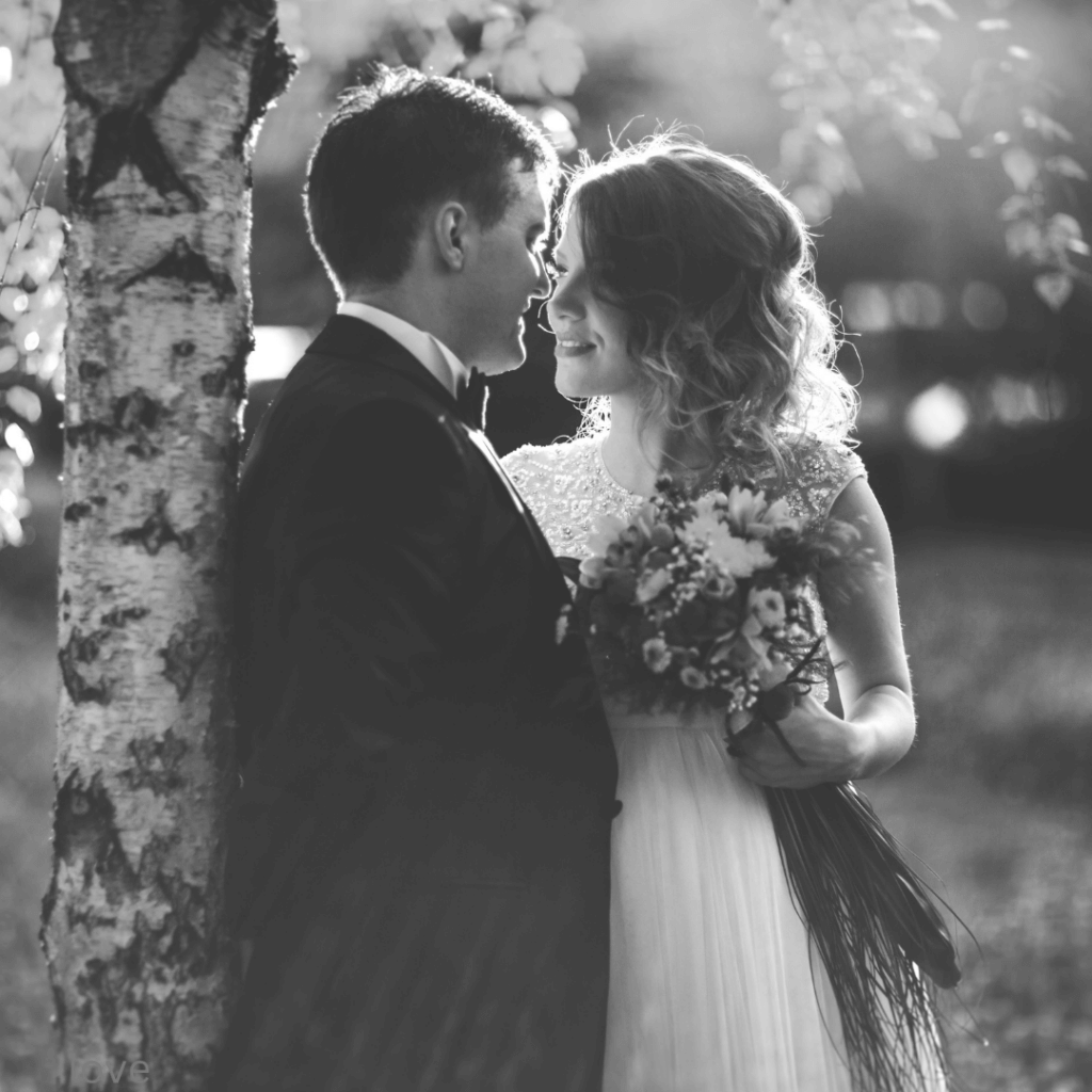 micro-wedding-venue-dallas-lakefront-acres-3