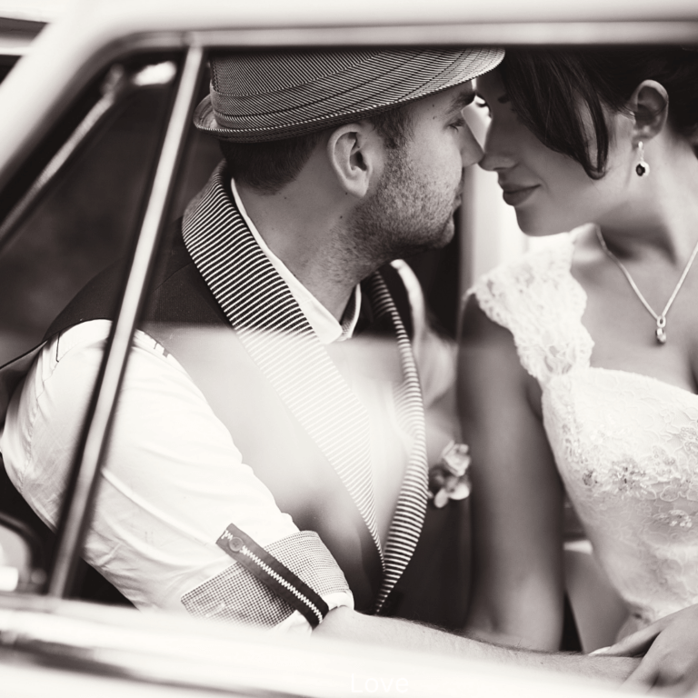 Roaring 20's theme wedding in East Texas.