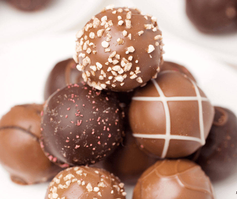 Things to do in Corsicana, Russell Stover Chocolates, things to do in east Texas, couples activities, engaged couples, wedding planning, day trip, road trip, wedding venue, reasons to visit Stover Candy