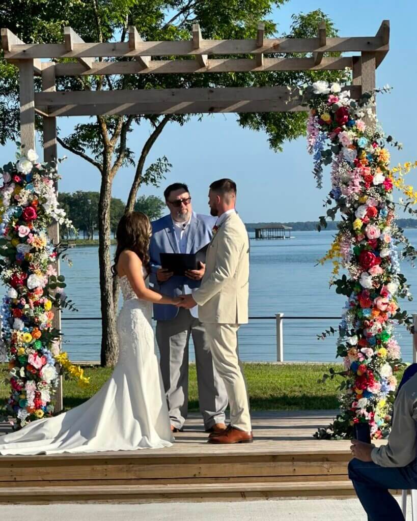 Things to do in Corsicana Tx, engagement photo locations, wedding venue, Corsican wedding venue, West Texas wedding venue, Dallas wedding venue, Texas wedding venue, wedding locations, wedding spaces, wedding spot, affordable wedding venue, wedding ceremony, wedding reception