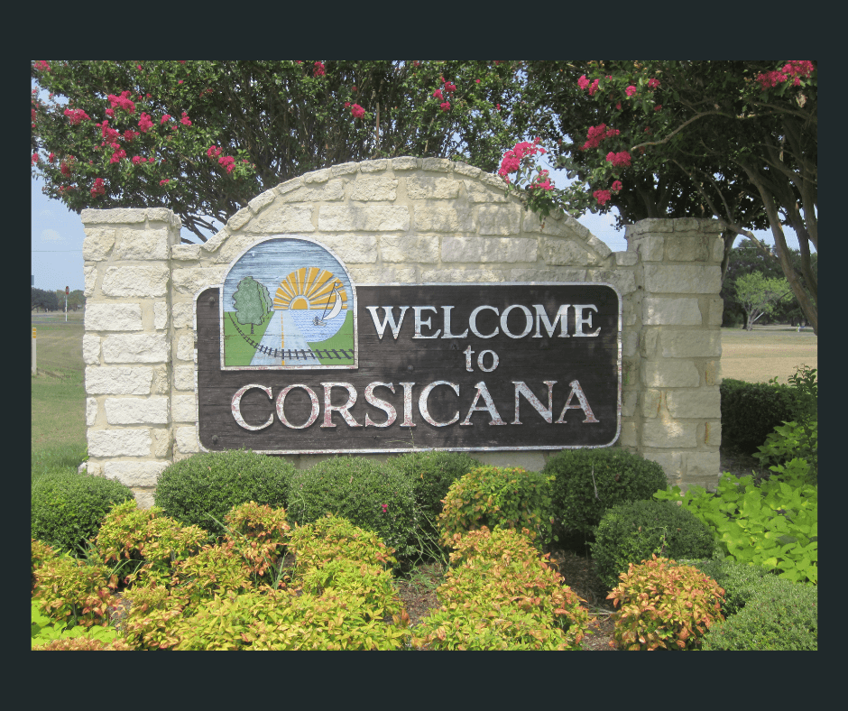 Things to do in Corsicana Tx, engagement photo locations, wedding venue, Corsicana wedding venue, West Texas wedding venue, Dallas wedding venue, Texas wedding venue, wedding locations, wedding spaces, wedding spot, affordable wedding venue