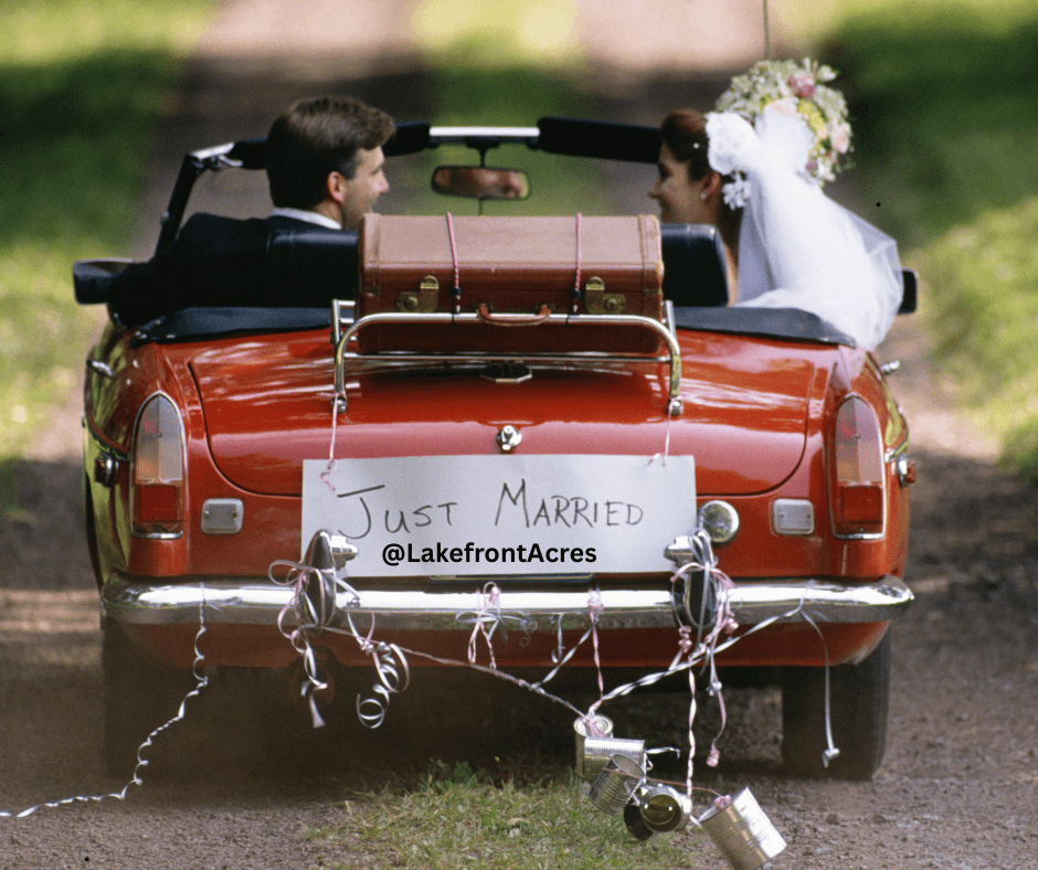 Bride and groom celebrating at a locally owned Texas wedding venue on the lake