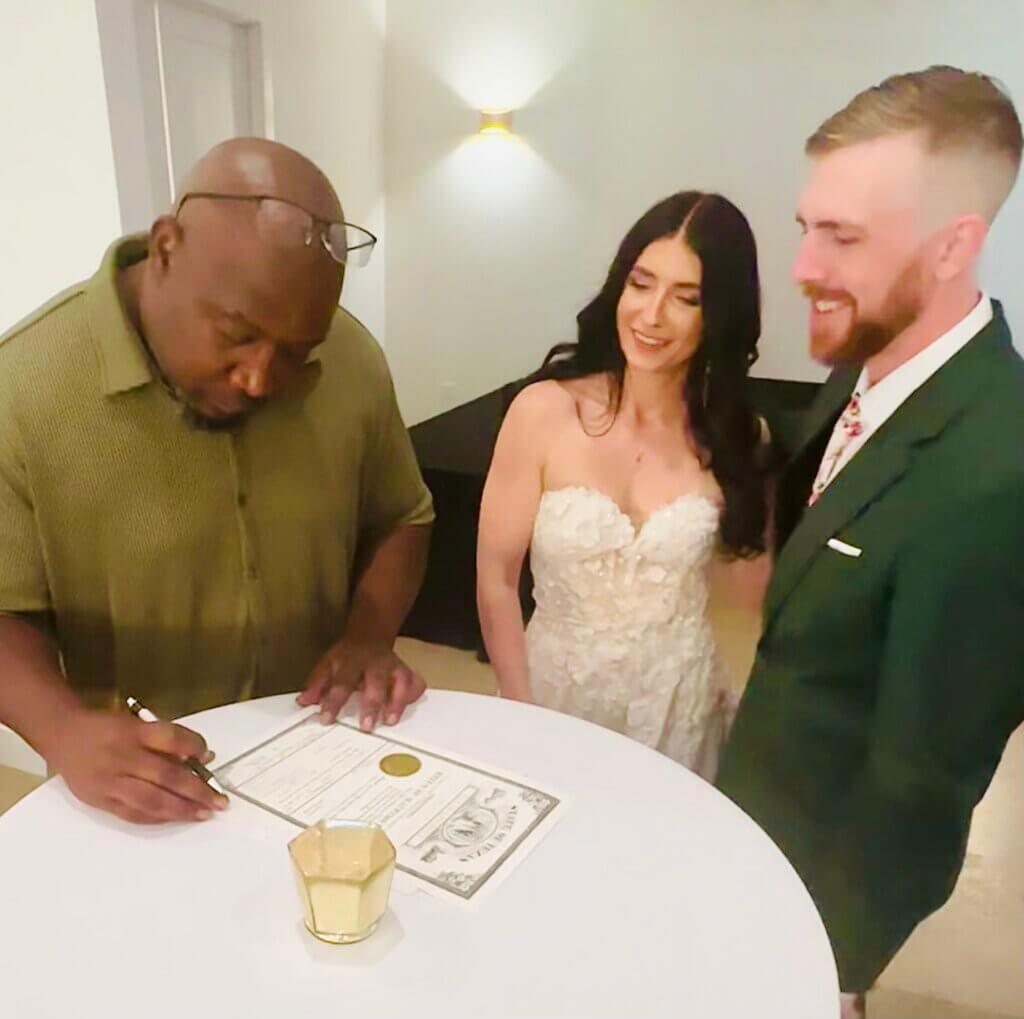 marriage license Texas, all-inclusive wedding packages, wedding venue near me