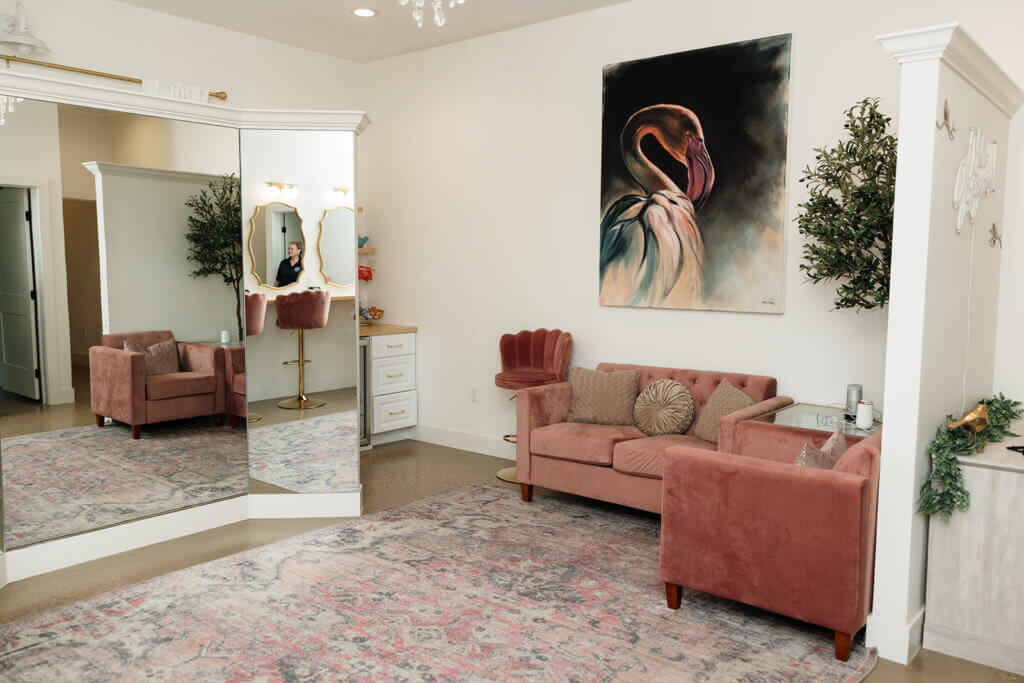 Spacious bridal suite at Lakefront Acres wedding venue in Texas