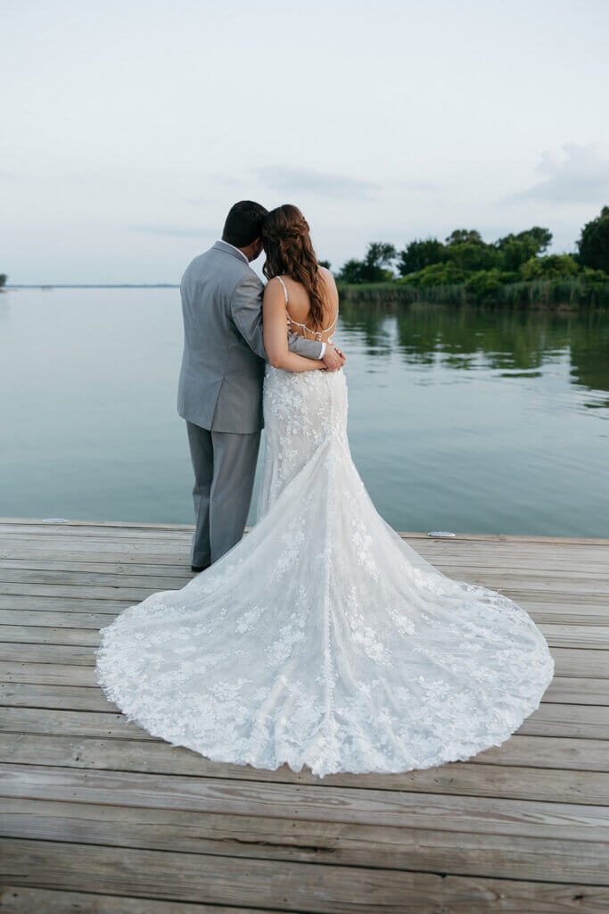 Affordable wedding venue in North Texas with indoor and outdoor spaces